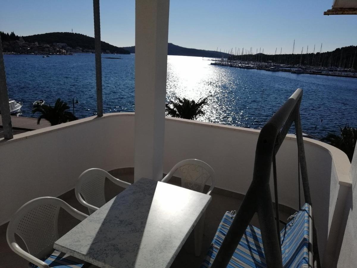 Apartments Marija - By The Sea Rogoznica  Luaran gambar