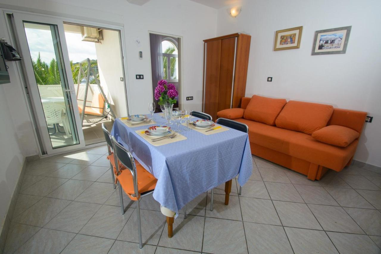 Apartments Marija - By The Sea Rogoznica  Luaran gambar