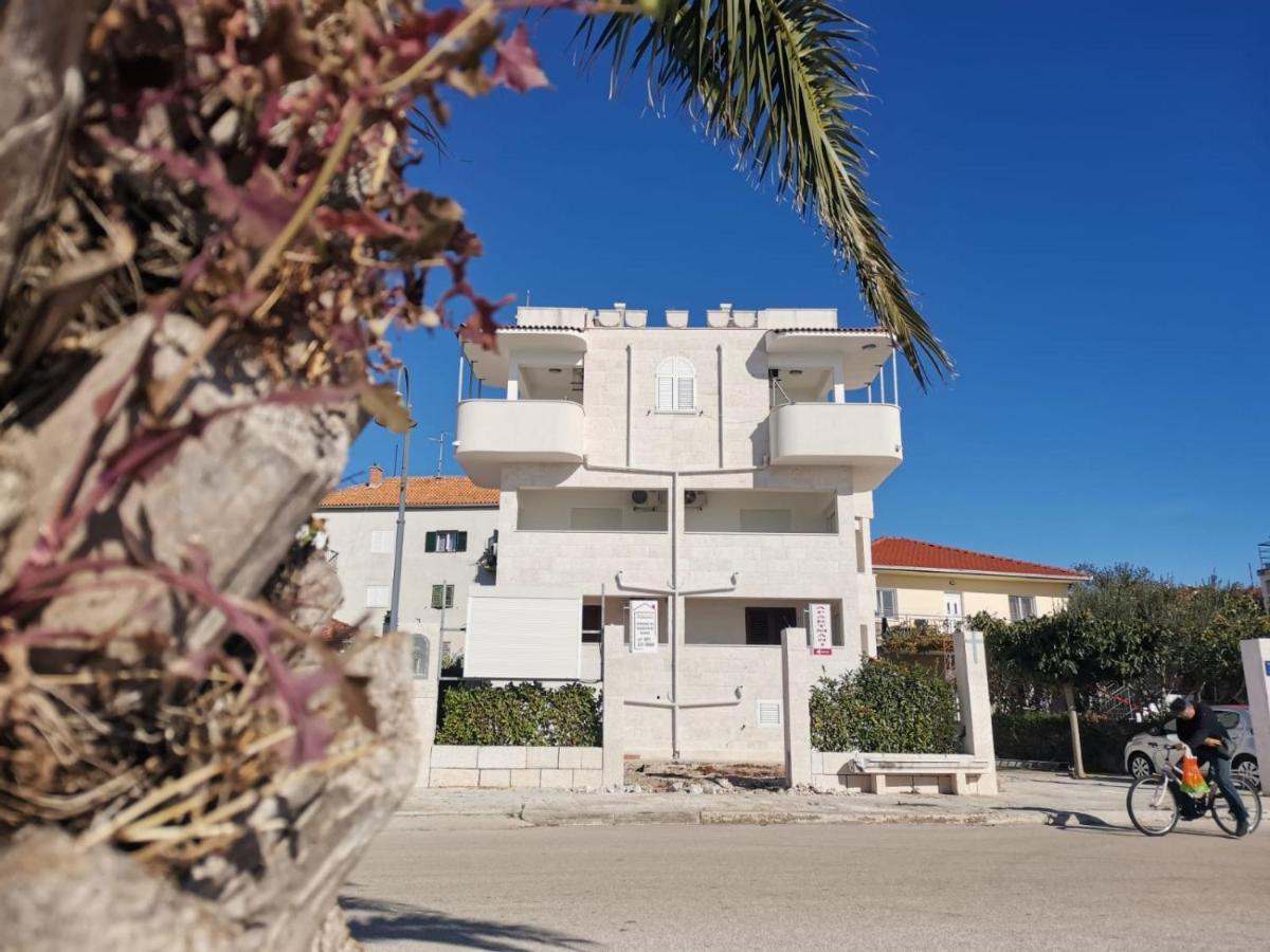 Apartments Marija - By The Sea Rogoznica  Luaran gambar
