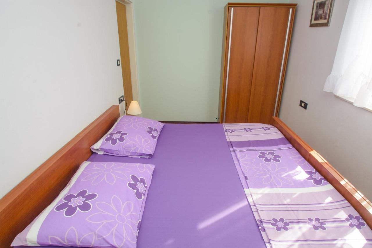 Apartments Marija - By The Sea Rogoznica  Luaran gambar